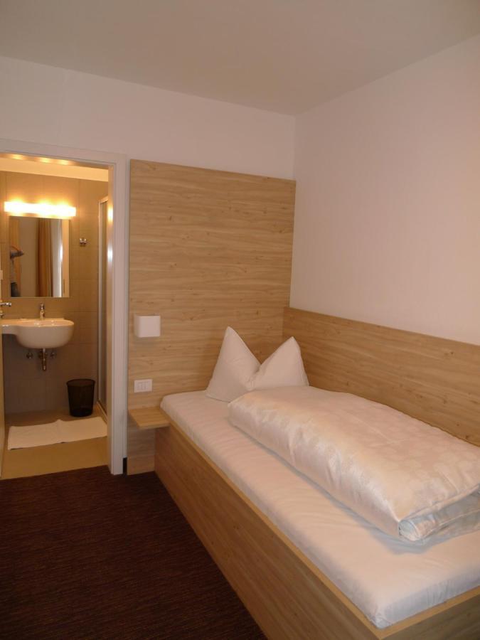 Hotel Stifter Lutago Ngoại thất bức ảnh