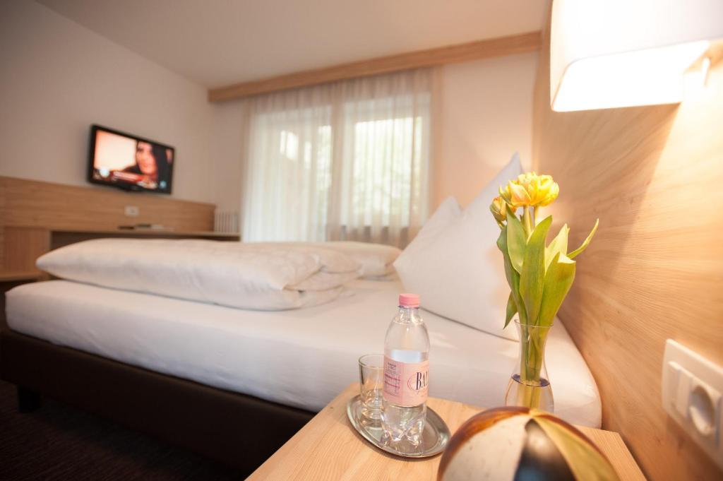 Hotel Stifter Lutago Phòng bức ảnh
