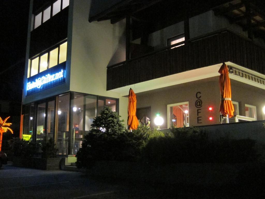 Hotel Stifter Lutago Ngoại thất bức ảnh